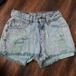 Voyage Levi’s Shorts